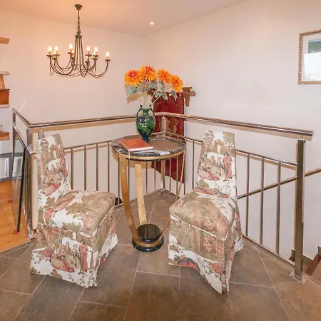 Villa Modern With Garden Roses